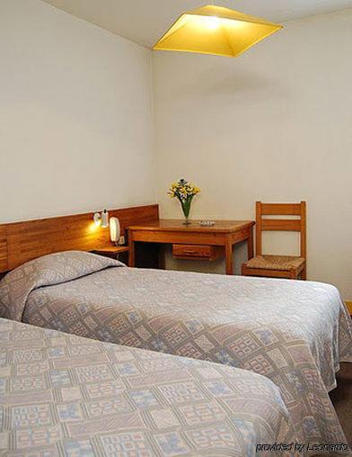 Tourhotel Blois La Chaussee-Saint-Victor Room photo