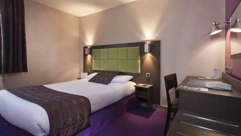 Tourhotel Blois La Chaussee-Saint-Victor Exterior photo